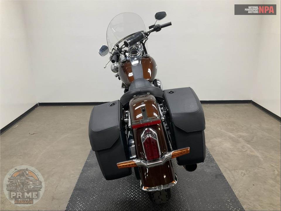 2019 Harley-Davidson FLDE DELUXE — фото 4