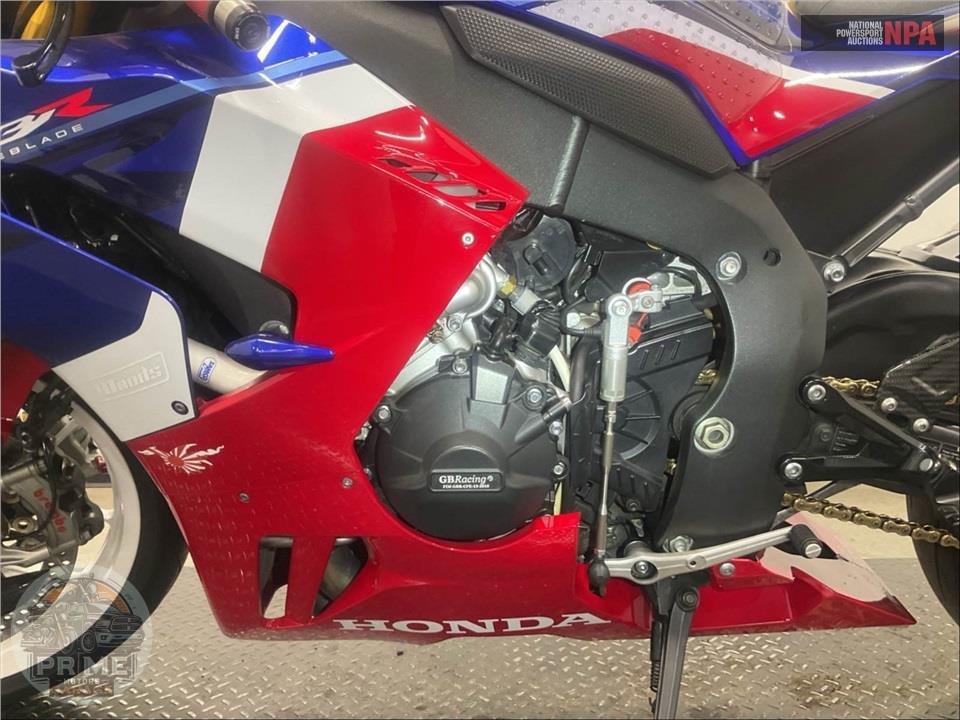 2021 Honda CBR1000RR-R FIREBLADE SP — фото 7