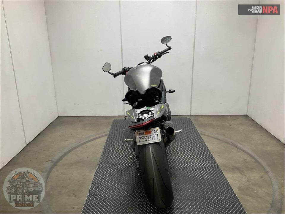 2022 Triumph SPEED TRIPLE RS — фото 4