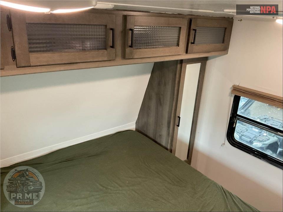 2020 Keystone Rv M-32 FWBH SPRINTER CAMPFIRE EDITION FIFTH WHEEL SERIES — фото 11