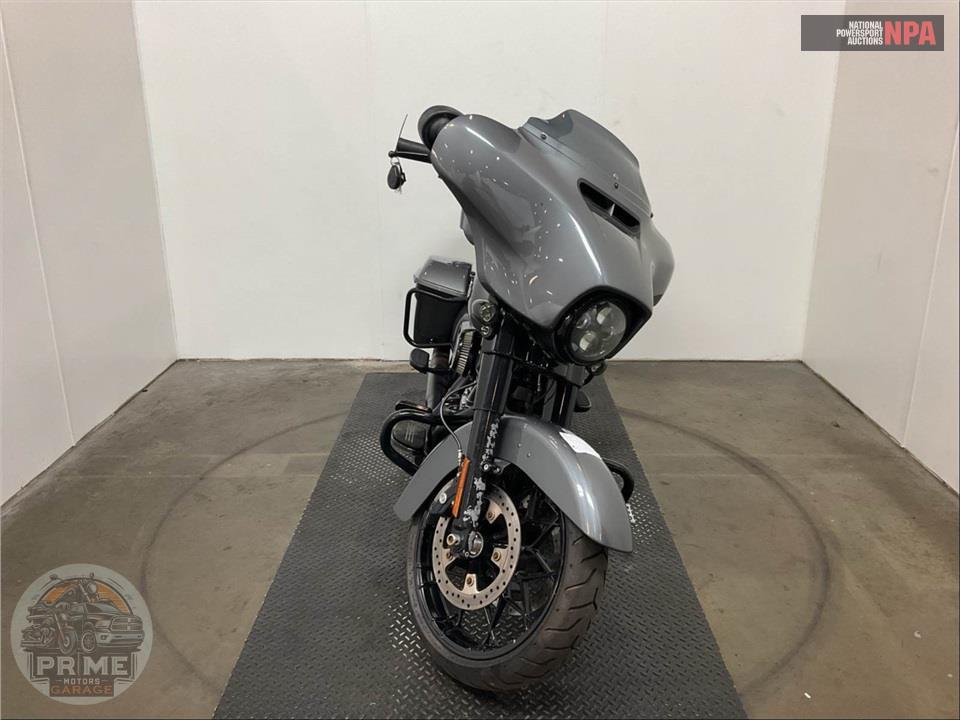 2021 Harley-Davidson FLHXS STREET GLIDE SPECIAL — фото 2