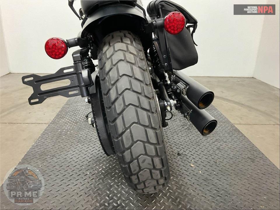2021 Indian Motorcycle SCOUT BOBBER (ABS, BLACK SMOKE) — фото 19
