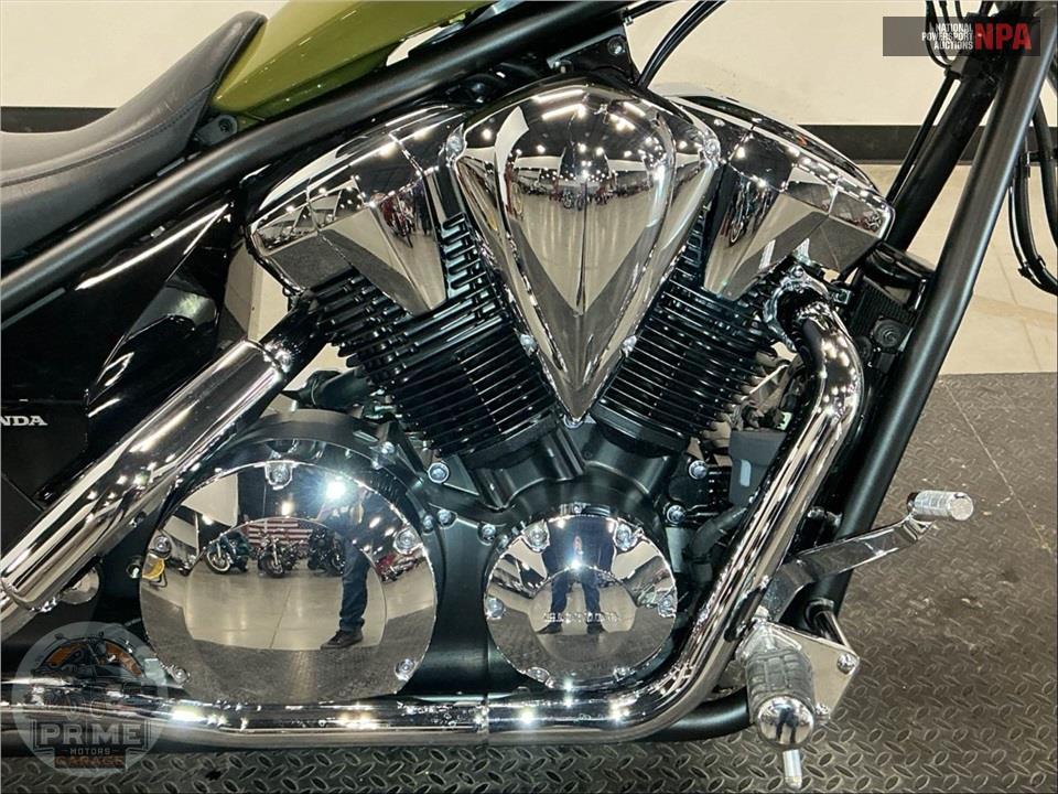 2024 Honda VT1300CXA FURY — фото 6