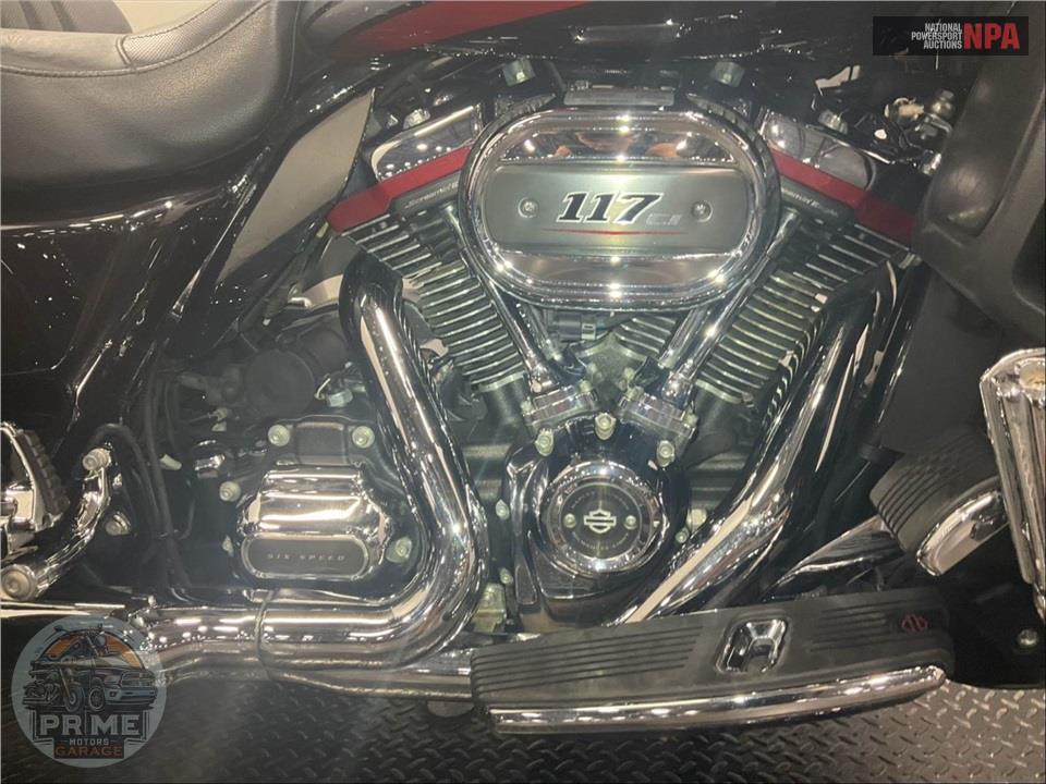 2020 Harley-Davidson FLHTCUTGSE CVO TRI GLIDE — фото 6