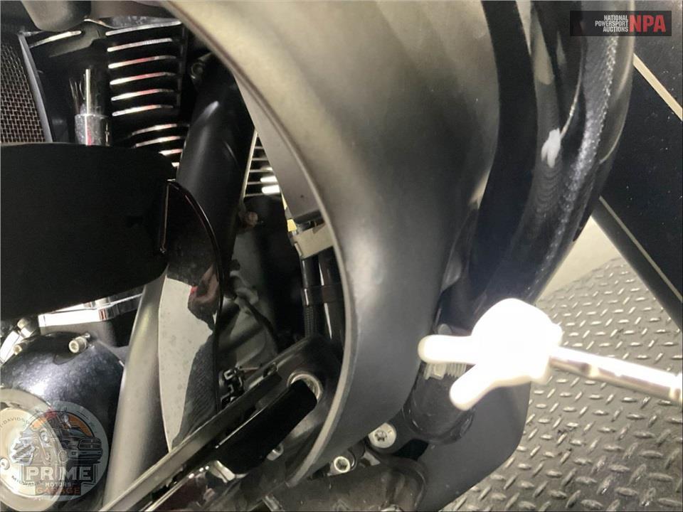 2021 Harley-Davidson FLHTK ULTRA LIMITED — фото 15