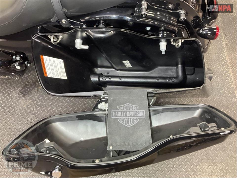 2022 Harley-Davidson FLHRXS ROAD KING SPECIAL — фото 19
