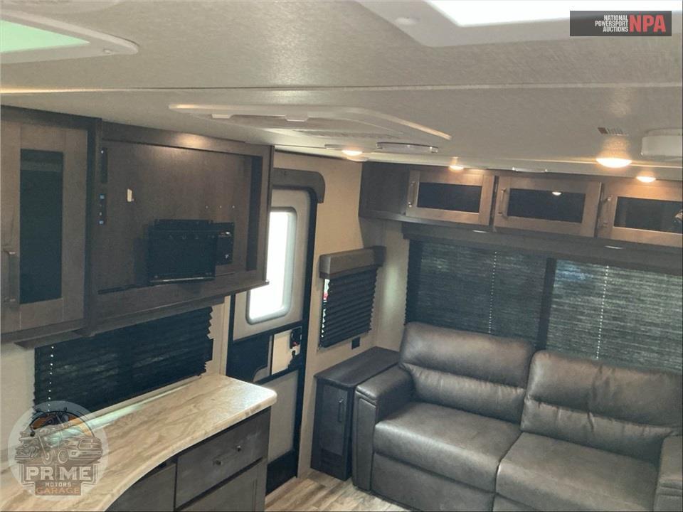 2022 Grand Design Recreational Vehicles M-245RL TRANSCEND XPLOR SERIES — фото 9