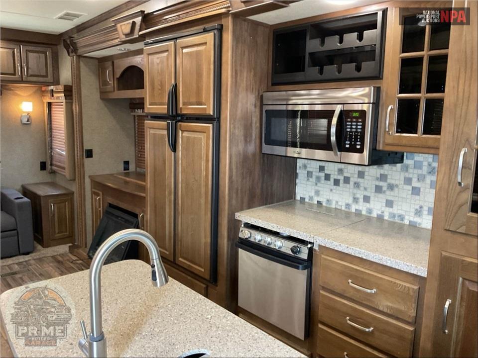 2016 Keystone Rv M-3600 RS - ALPINE FIFTH WHEEL SERIES — фото 6