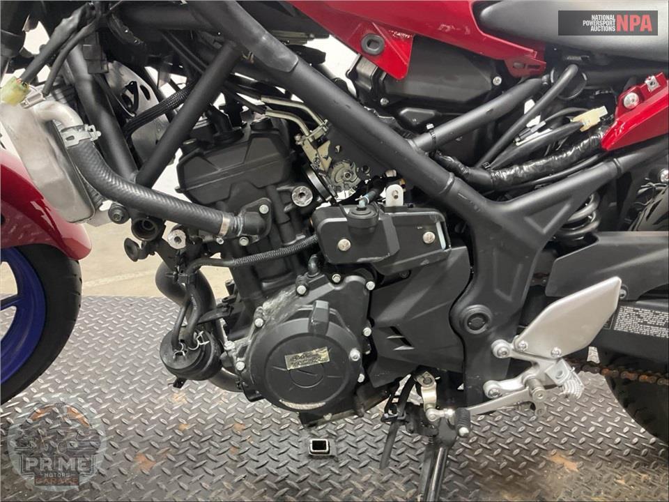 2024 Yamaha YZF-R3 — фото 8