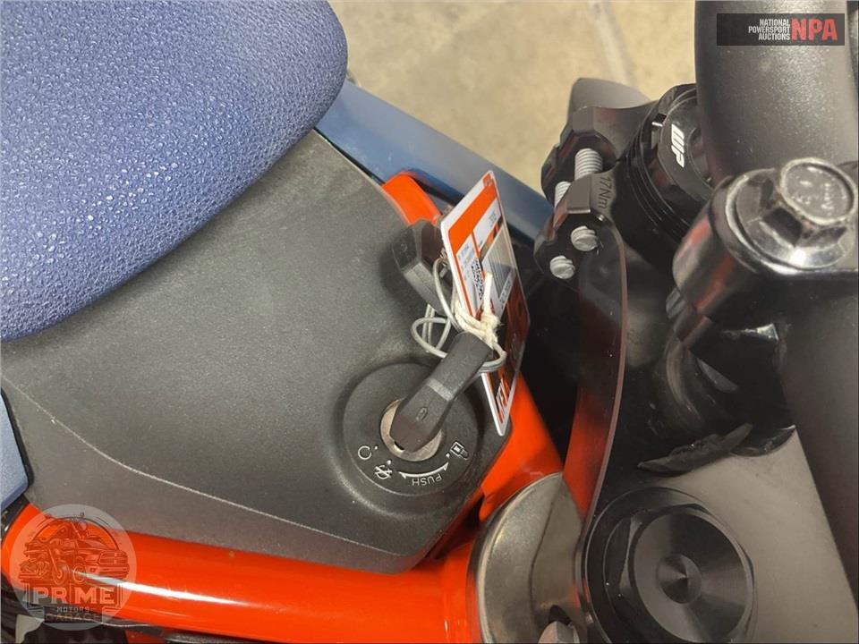 2023 Ktm 690 SMC R — фото 12