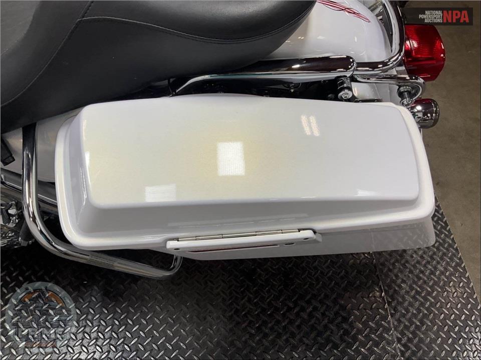 2008 Harley-Davidson FLHX STREET GLIDE — фото 16