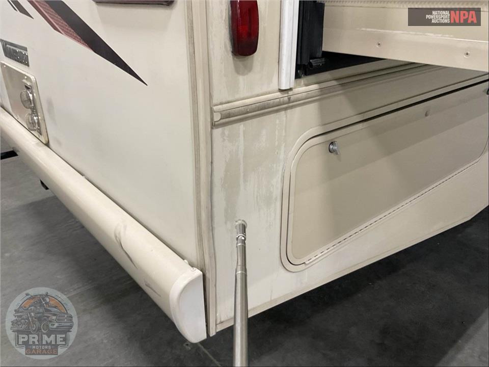 2019 Winnebago M-32YE FORD - VISTA SERIES — фото 55