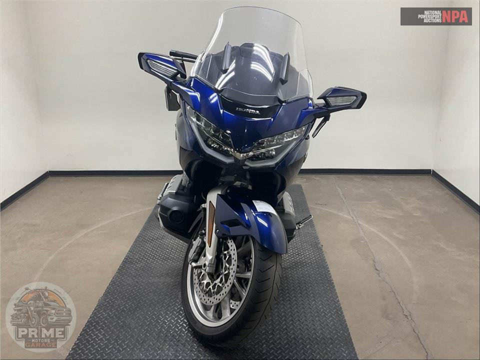 2018 Honda GL1800D GOLDWING TOUR DCT (BLUE) — фото 2