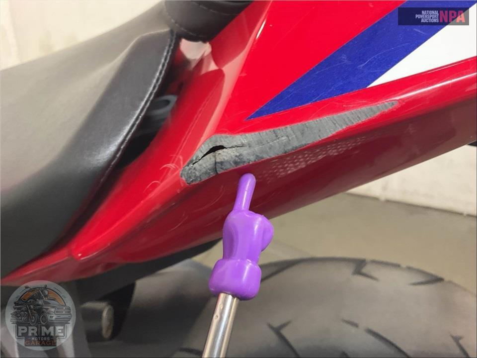 2023 Honda CBR1000RR — фото 21