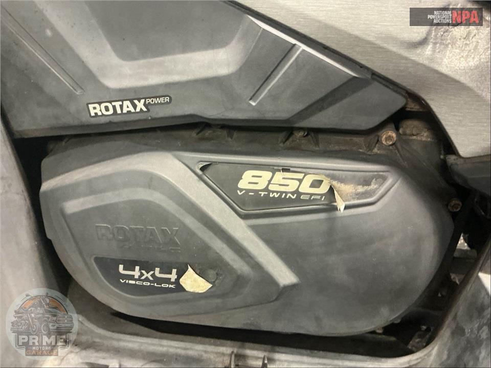 2018 Can-Am OUTLANDER MAX 850 XT — фото 8