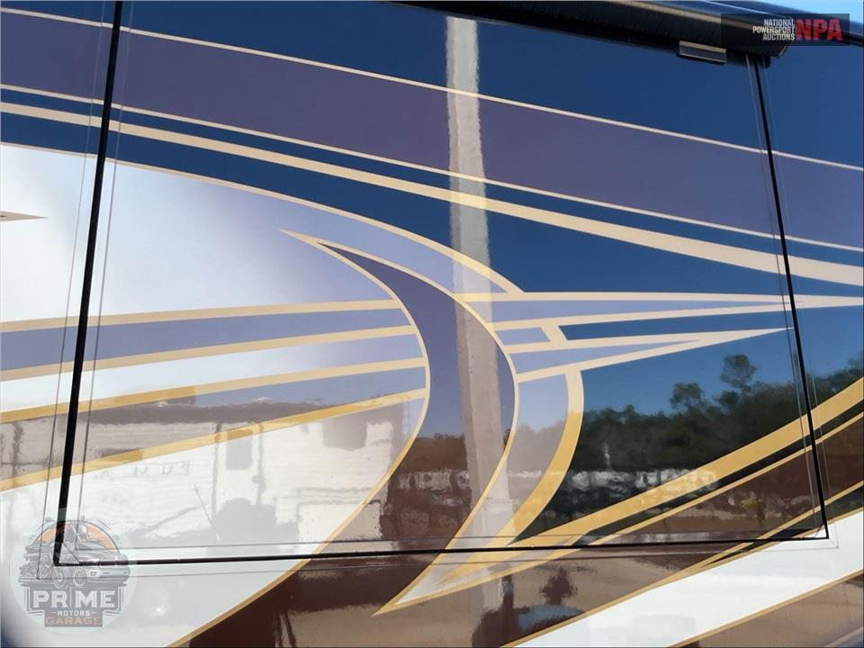 2017 Entegra Coach M-44B CUMMINS - INSIGNIA SERIES — фото 39