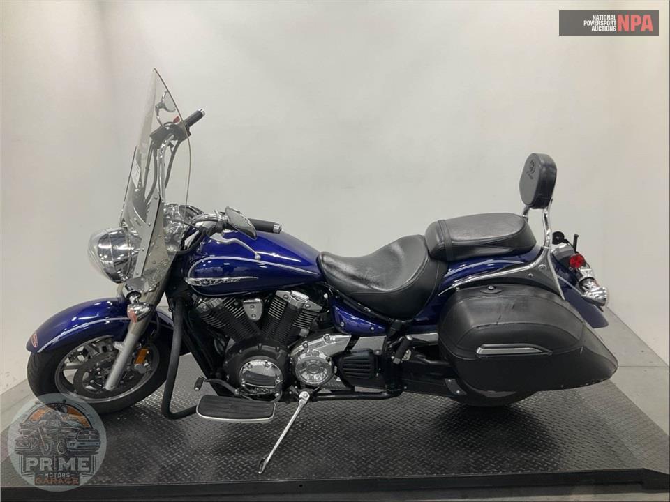 2017 Yamaha XVS13BGHB V STAR 1300 DELUXE — фото 3