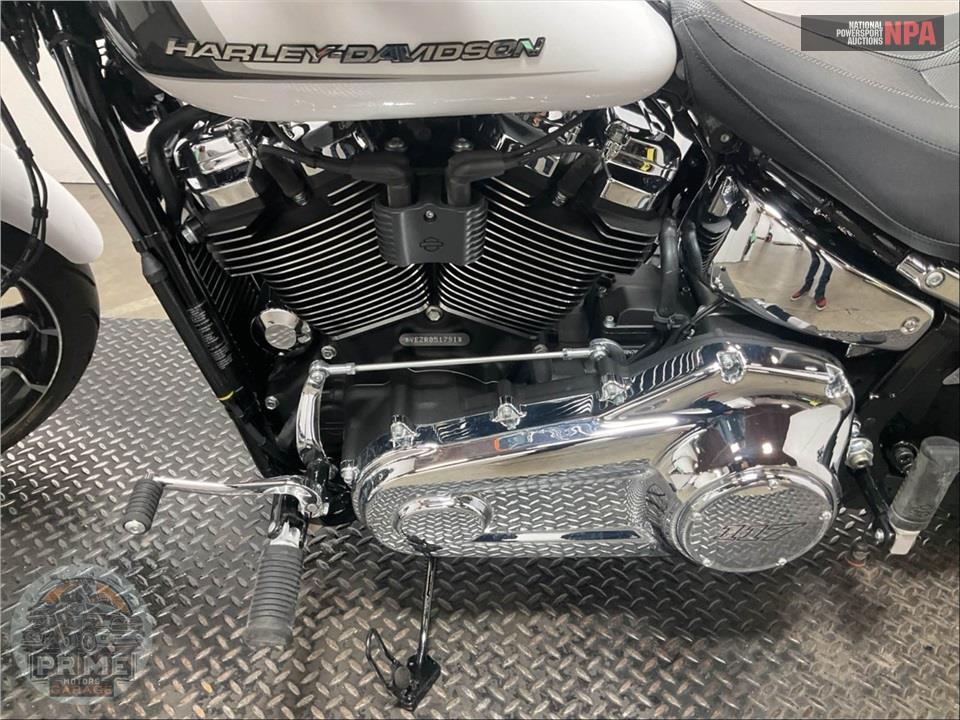 2024 Harley-Davidson FXBR BREAKOUT — фото 7