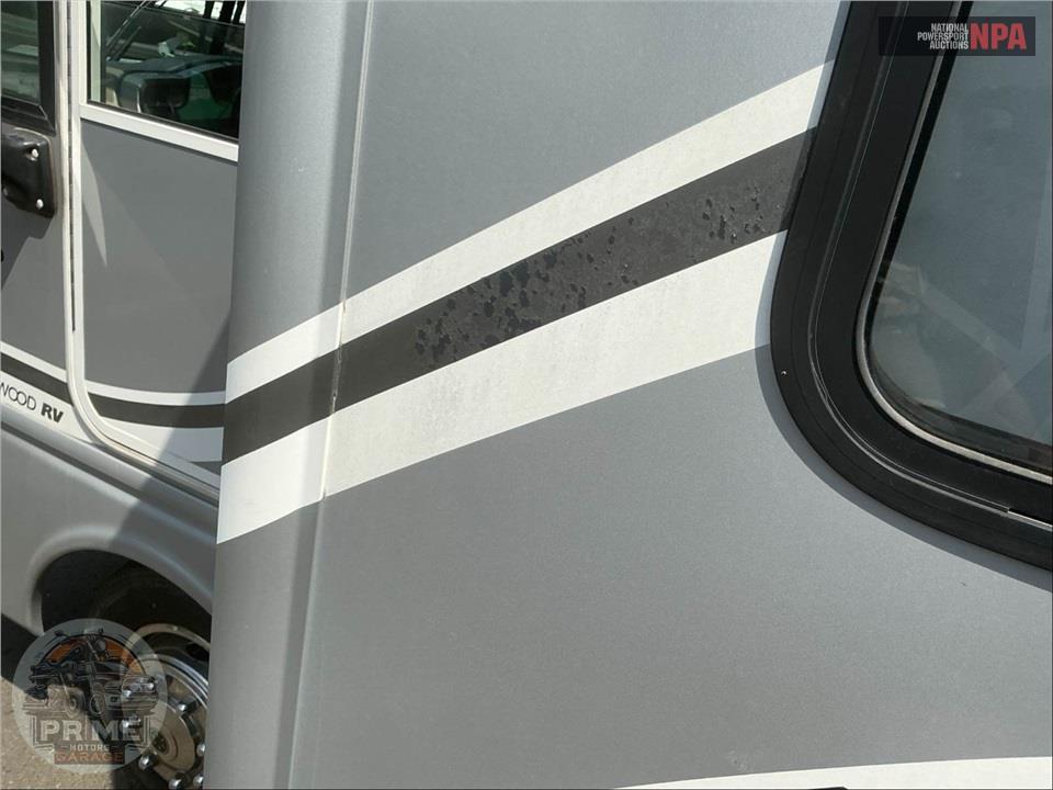 2004 Fleetwood Rv M-36E - SOUTHWIND — фото 37