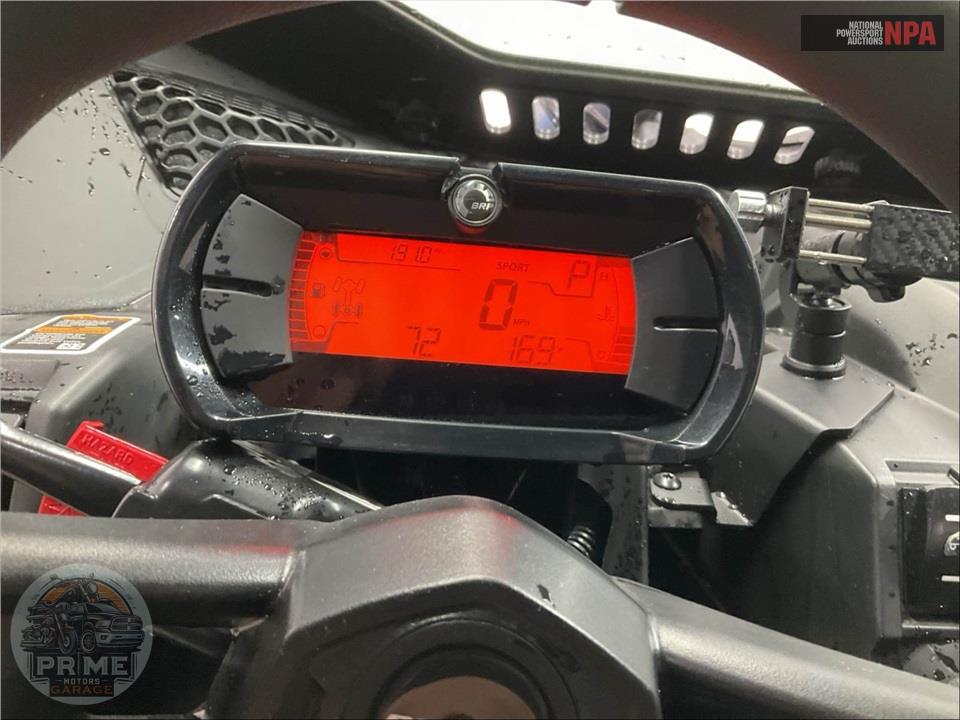 2022 Can-Am MAVERICK X3 RS TURBO RR — фото 6
