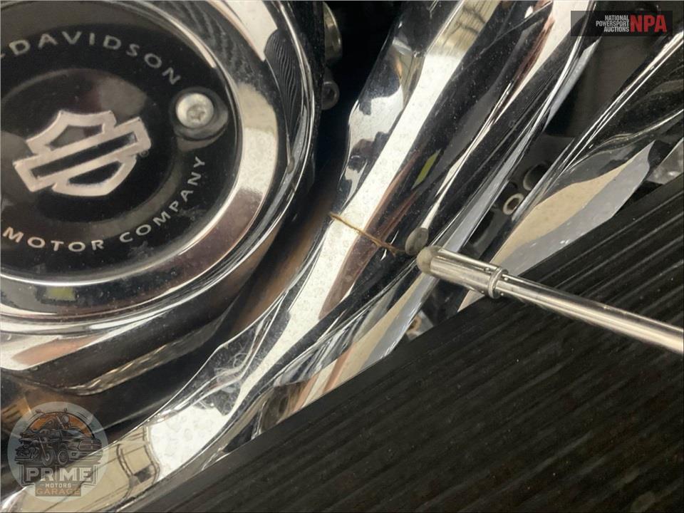 2018 Harley-Davidson FLTRU ROAD GLIDE ULTRA — фото 11