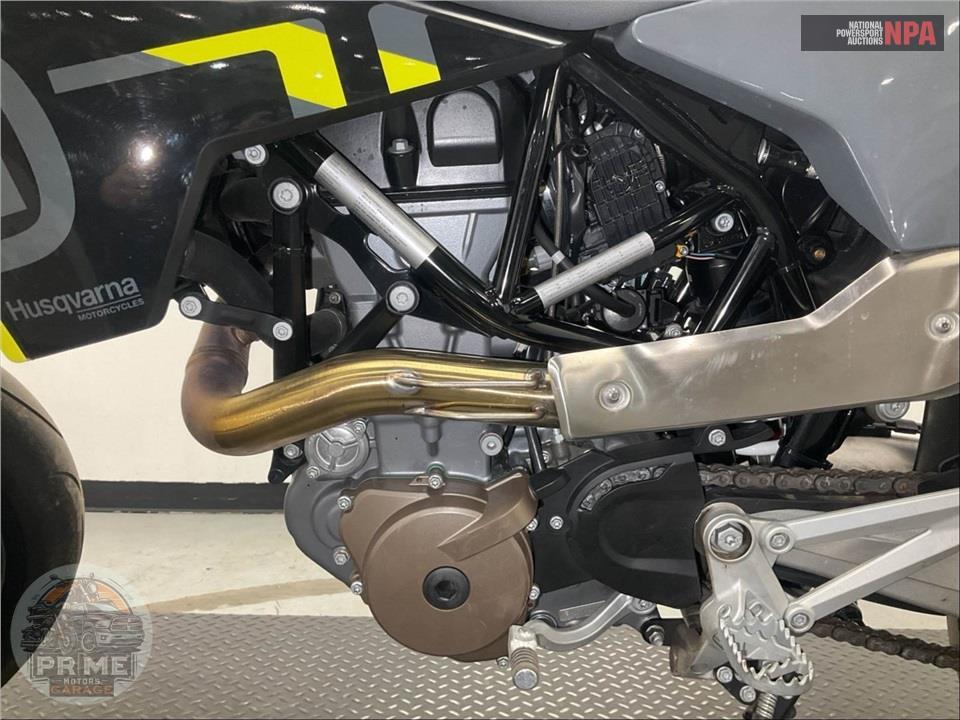 2023 Husqvarna 701 SUPERMOTO — фото 8