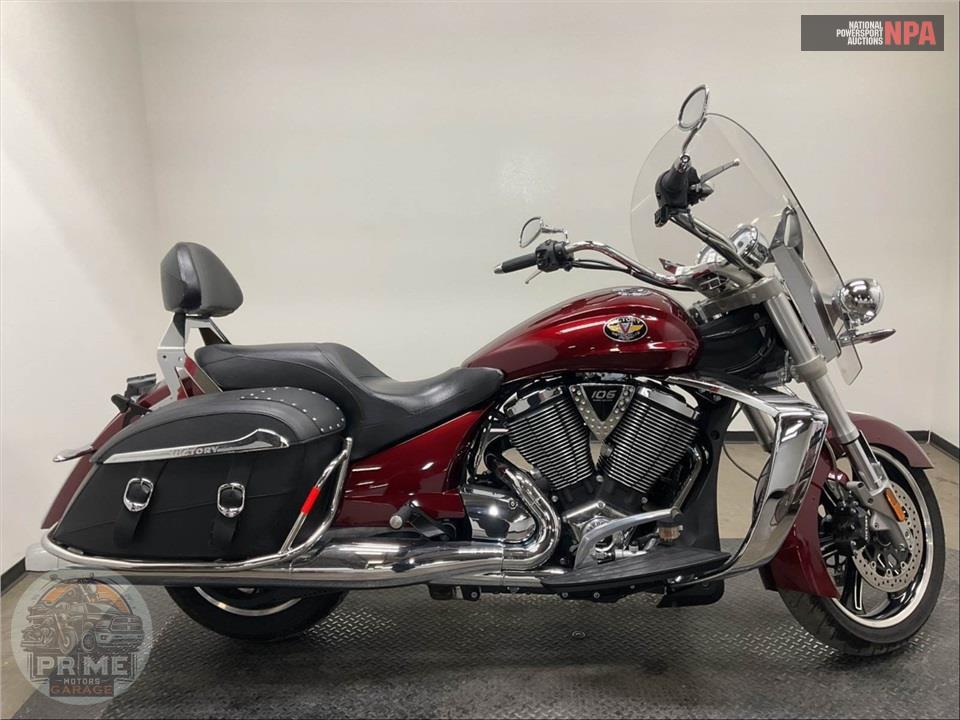 2011 Victory Motorcycles CROSS ROADS RED — фото 1