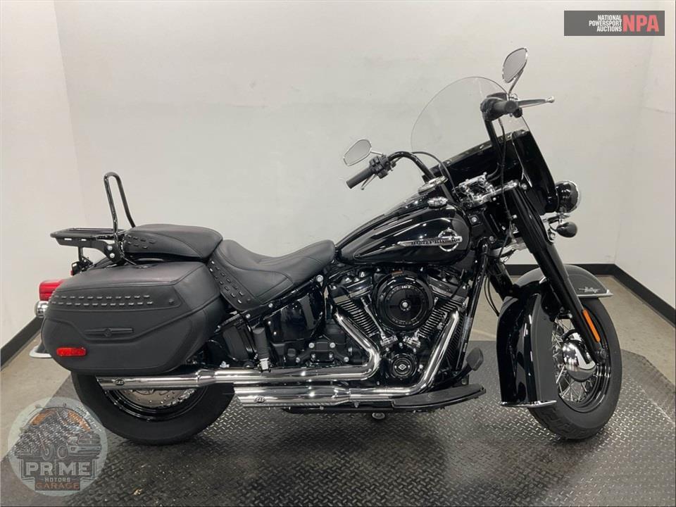 2019 HARLEY-DAVIDSON FLHC HERITAGE CLASSIC