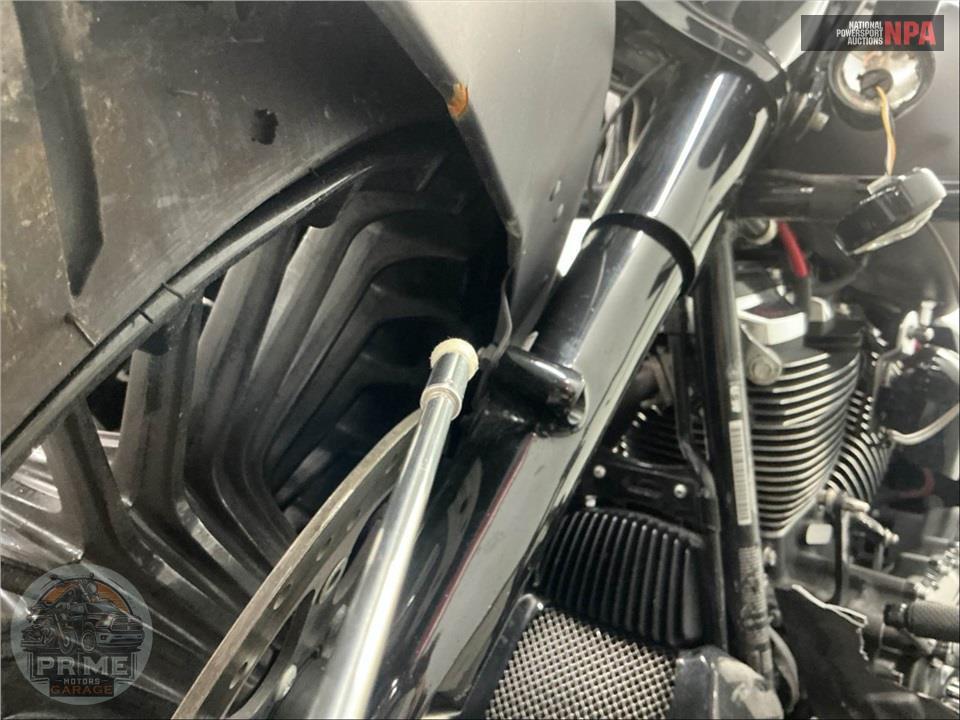 2017 Harley-Davidson FLHRXS ROAD KING SPECIAL — фото 15