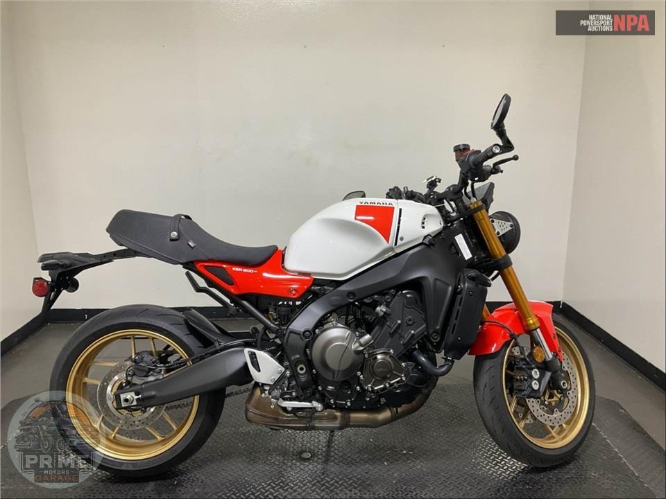 2025 Yamaha XSR900 — фото 1