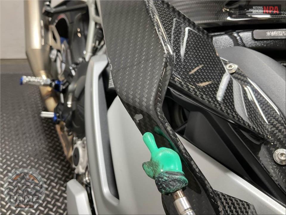 2026 Bmw M1000R — фото 12