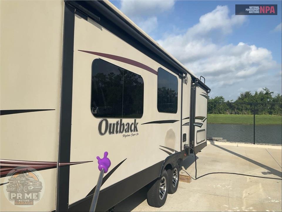 2016 Keystone Rv M-324 CG - OUTBACK SUPER-LITE TOY HAULER SERIES — фото 21