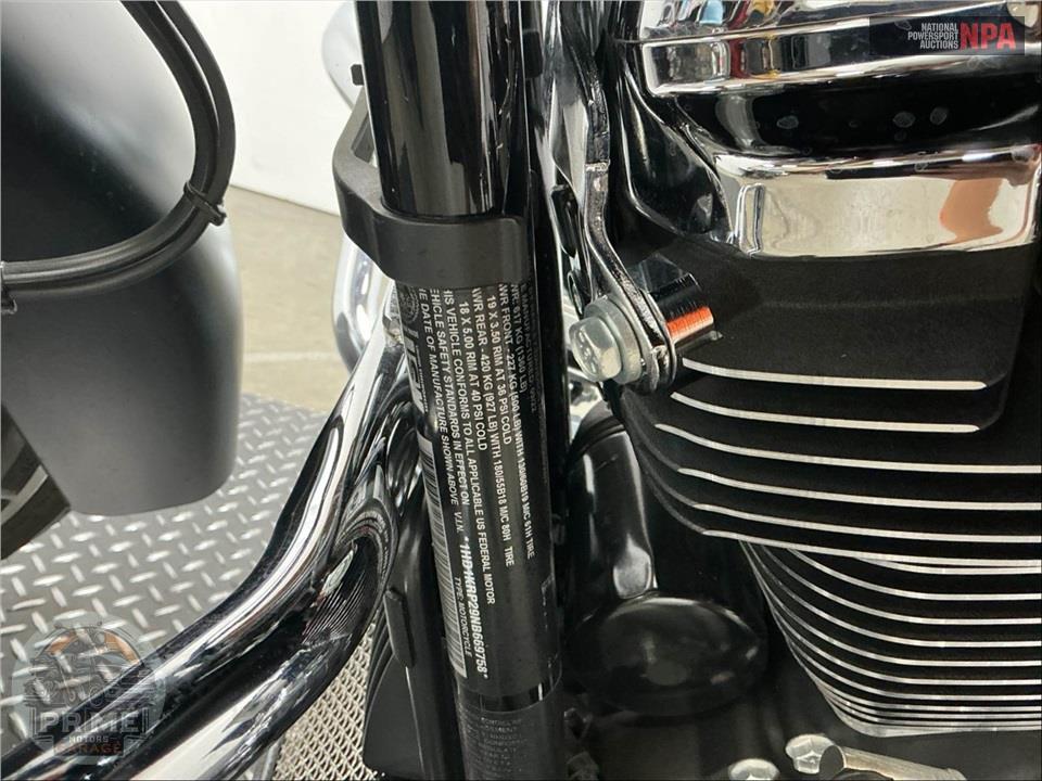 2022 Harley-Davidson FLHXS STREET GLIDE SPECIAL — фото 19