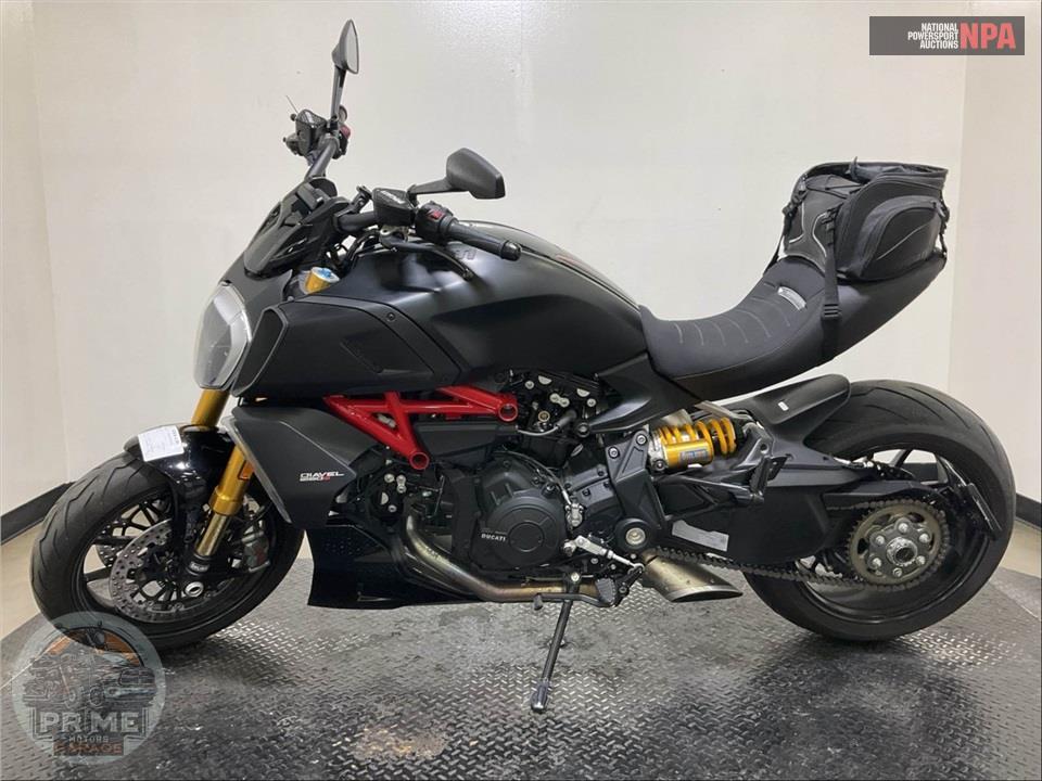 2021 Ducati DIAVEL 1260 S — фото 3