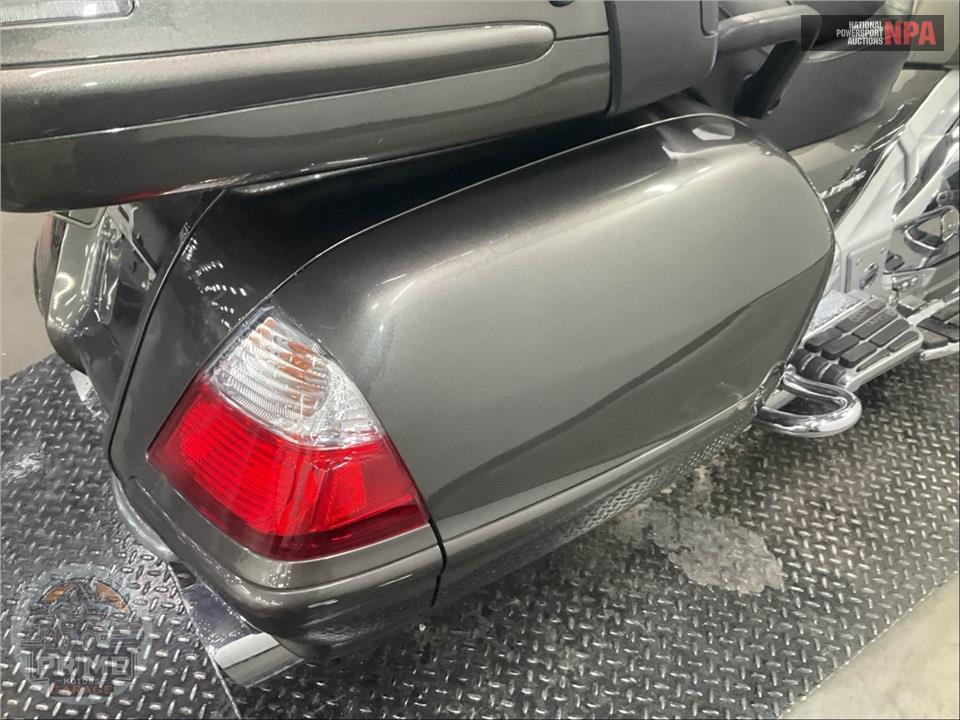 2010 Honda GL1800HPMA GOLDWING — фото 21