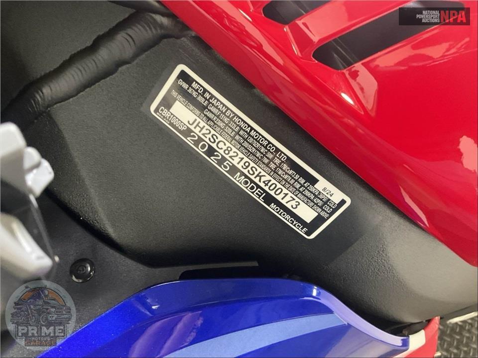 2025 Honda CBR1000RR-R FIREBLADE SP — фото 25