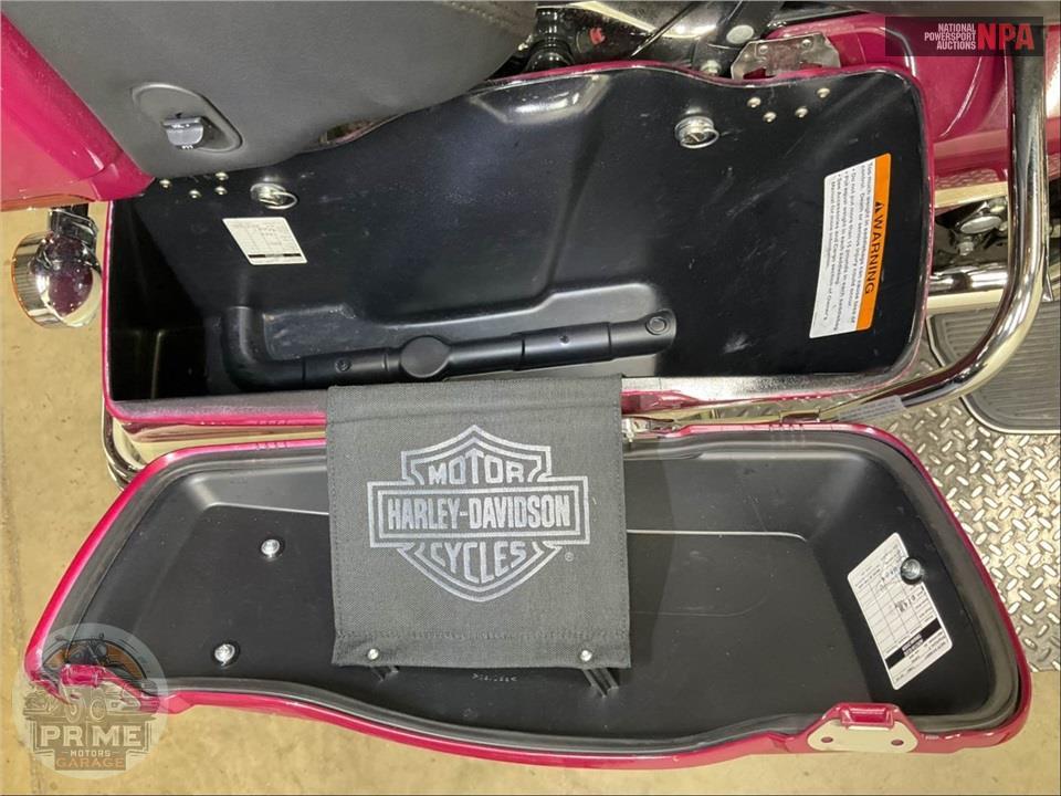 2007 Harley-Davidson FLHTCU ULTRA CLASSIC ELECTRA GLIDE — фото 25