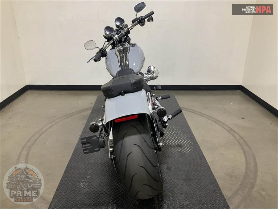 2024 Harley-Davidson FXBR BREAKOUT — фото 4