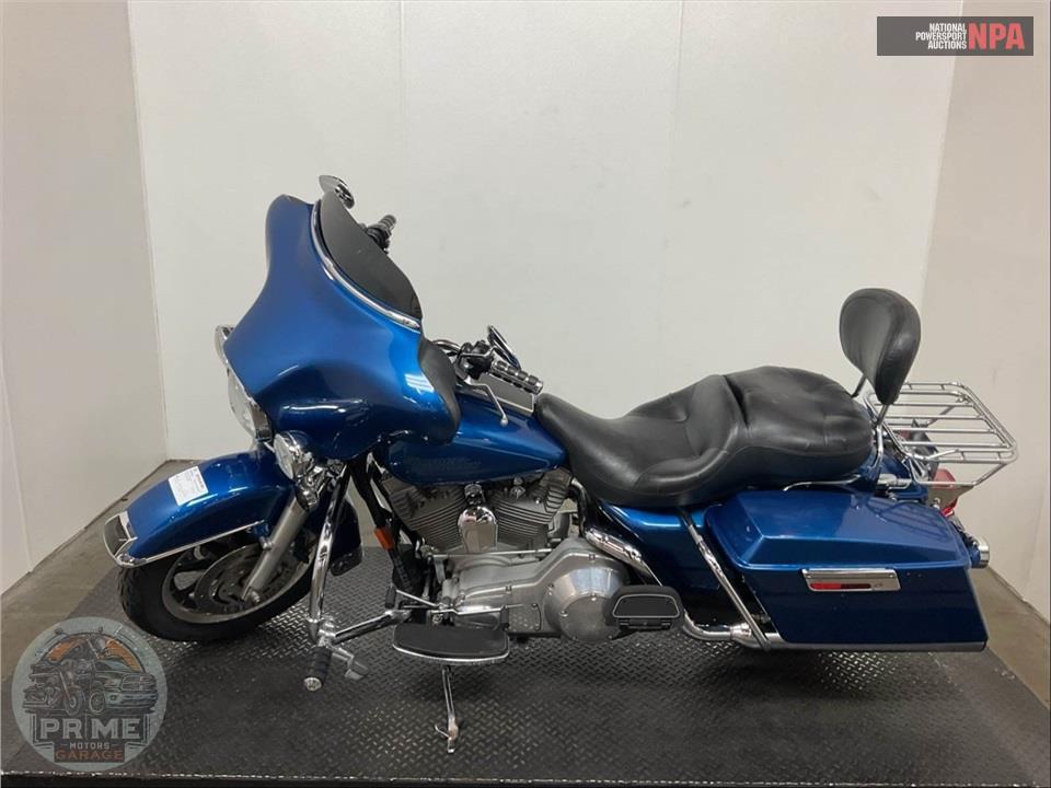 2006 Harley-Davidson FLHT ELECTRA GLIDE — фото 3