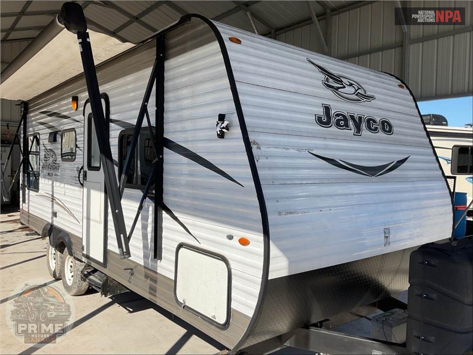 2017 Jayco M-212 QBW - JAY FLIGHT SLX SERIES — фото 1