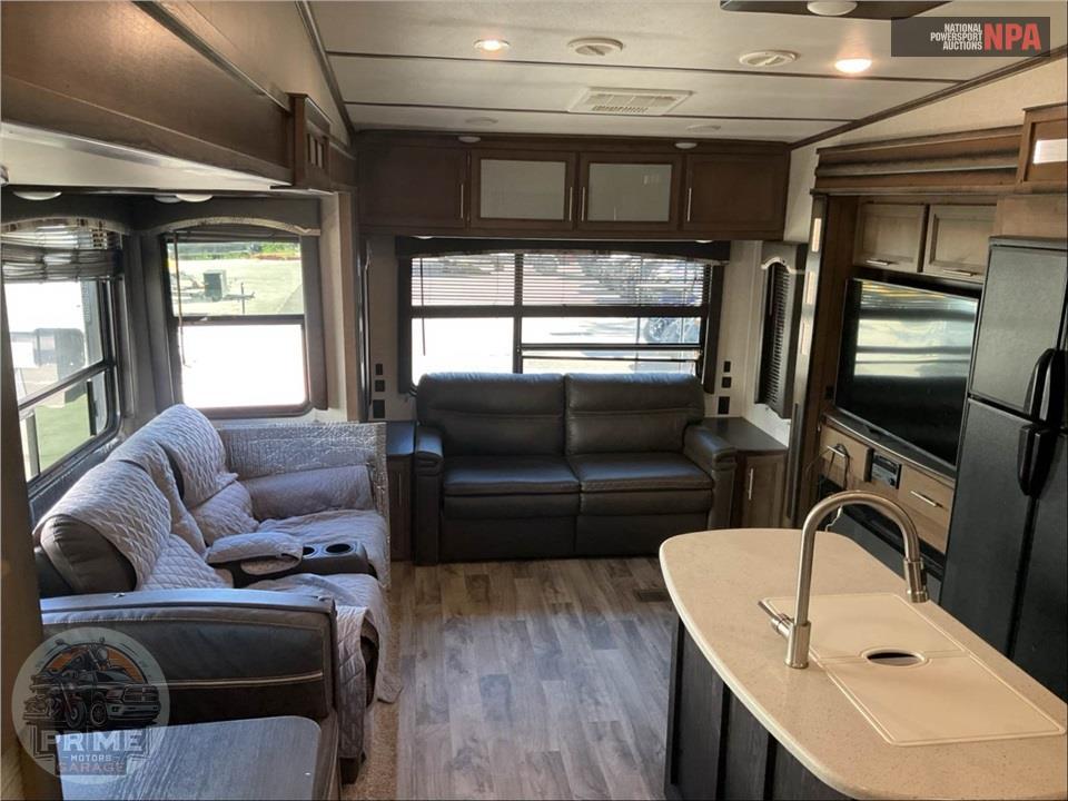 2020 Keystone Rv M-368 MBI COUGAR FIFTH WHEEL SERIES — фото 6