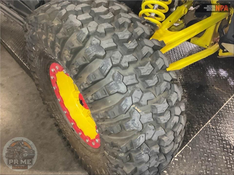 2018 Can-Am MAVERICK X3 X MR TURBO R — фото 31