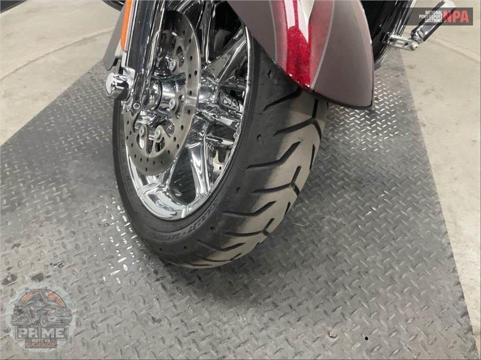 2015 Harley-Davidson FLHTKSE CVO ULTRA LIMITED — фото 21