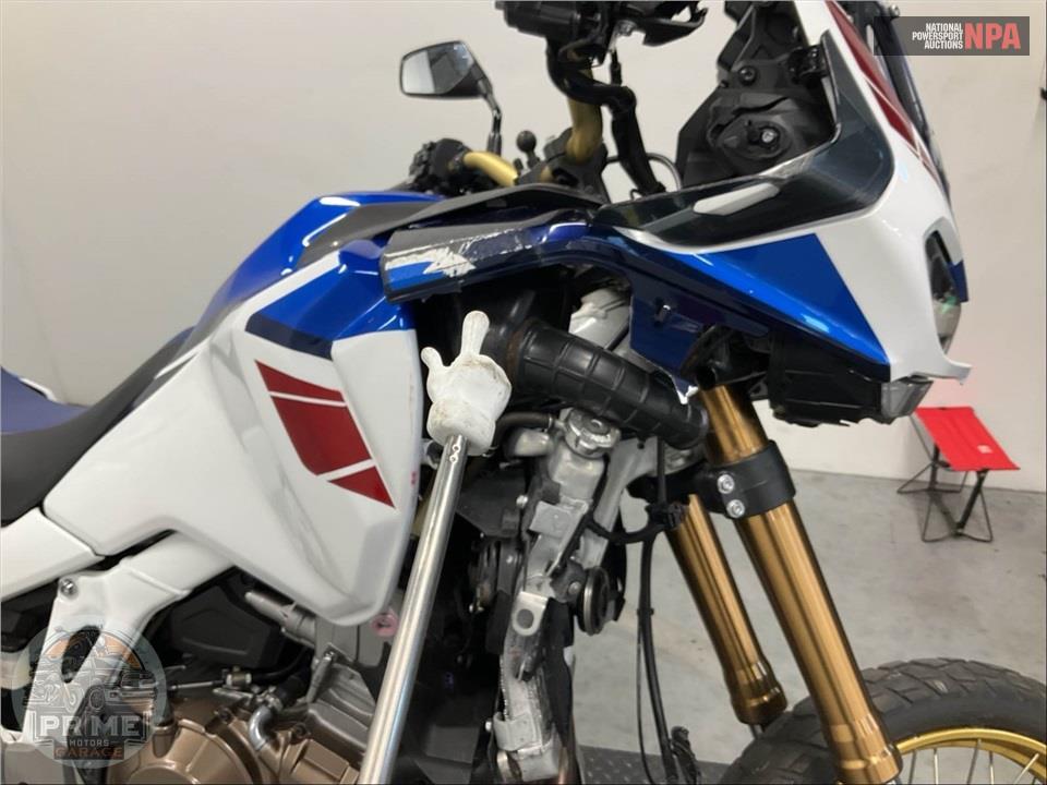 2022 Honda CRF1100A AFRICA TWIN — фото 16