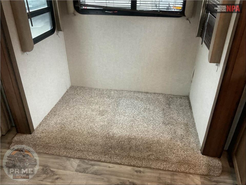 2018 Keystone Rv M-366 RDS COUGAR FIFTH WHEEL SERIES — фото 11
