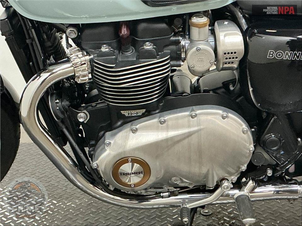 2023 Triumph BONNEVILLE T120 (CHROME EDITION) — фото 7