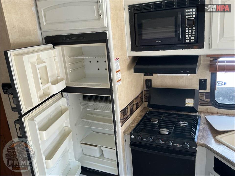 2013 Keystone Rv M-266 RL-SSR - SPRINGDALE SERIES — фото 22