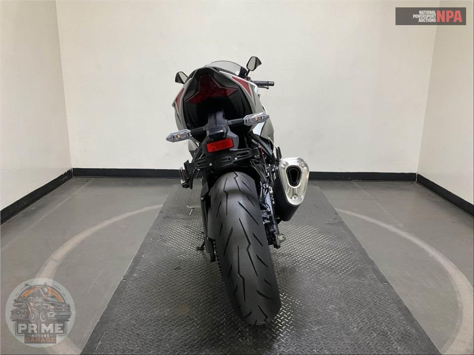 2025 Kawasaki ZX636KSFAL NINJA ZX-6R — фото 4