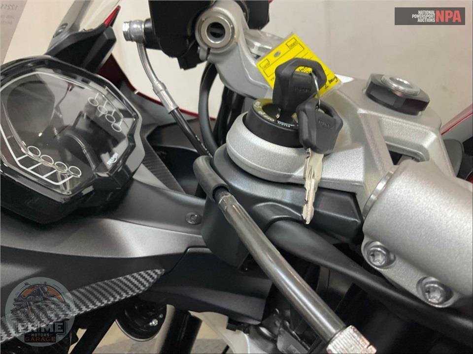 2025 Triumph DAYTONA 660 — фото 10