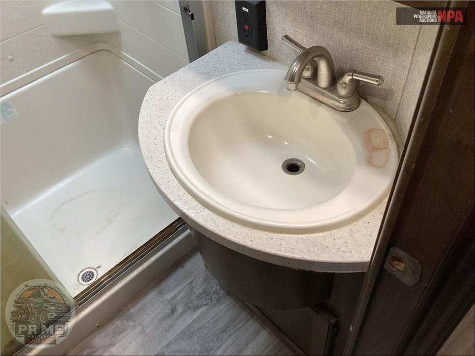 2019 Keystone Rv M-338 RLK COUGAR FIFTH WHEEL SERIES — фото 14